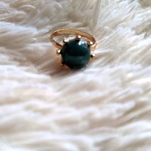 Turquoise gold ring